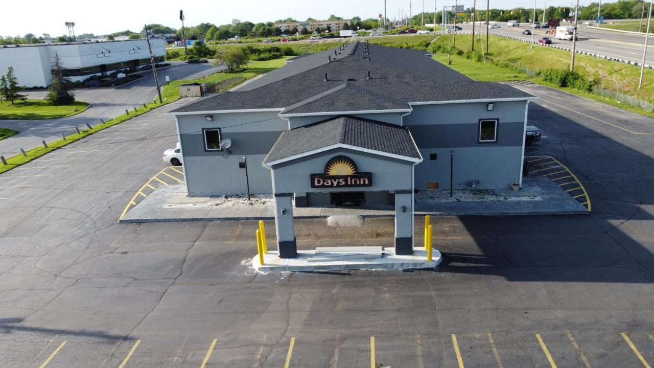 Days Inn By Wyndham Indianapolis East Post Road Exteriér fotografie